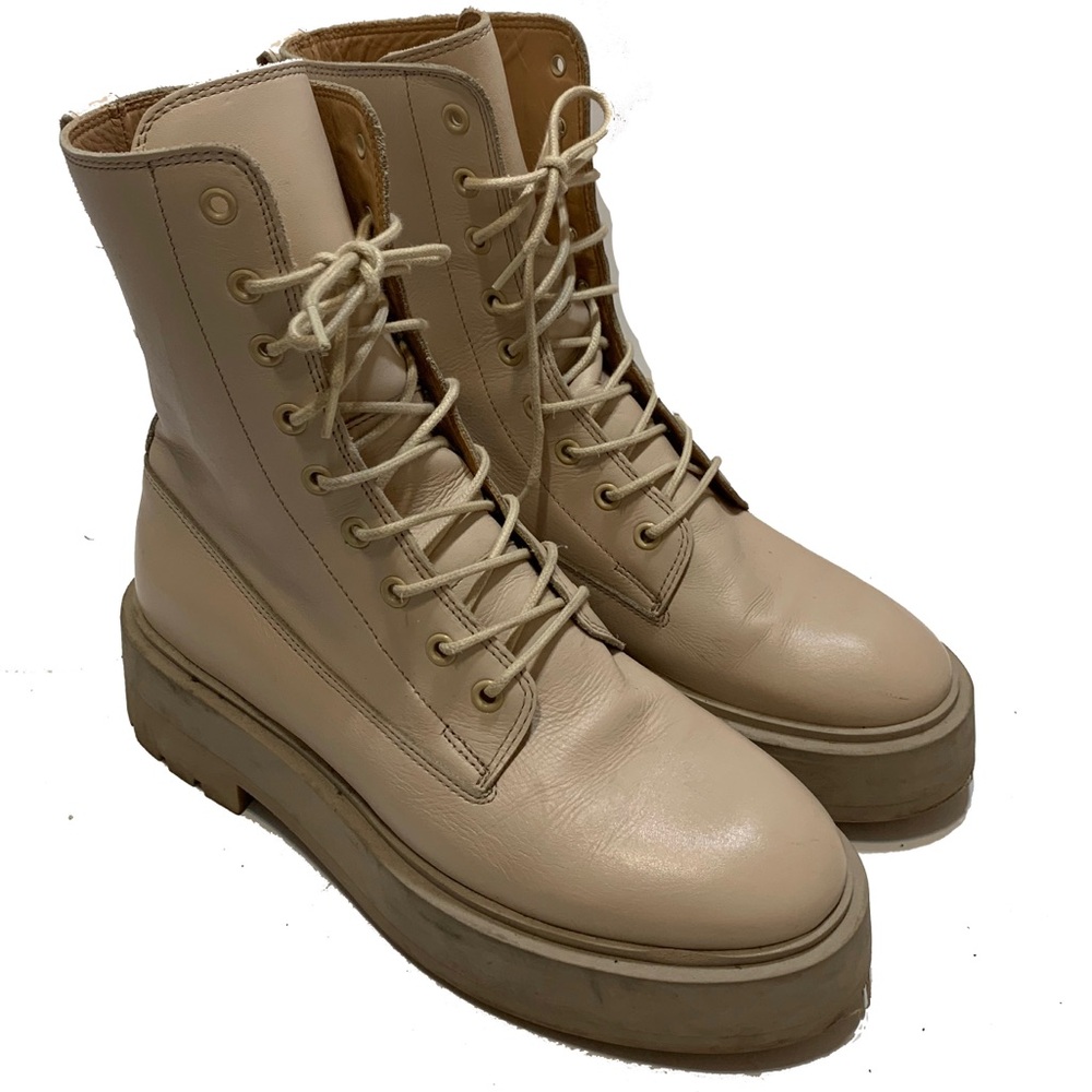 & Other Stories Cream Combat Boots with Lace-Up Design